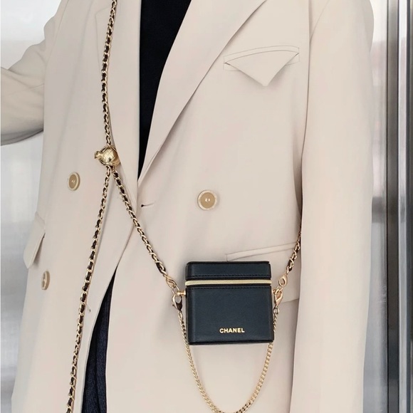 Chanel Leather Lipstick Bag Cosmetic Bag - Picture 7 of 12